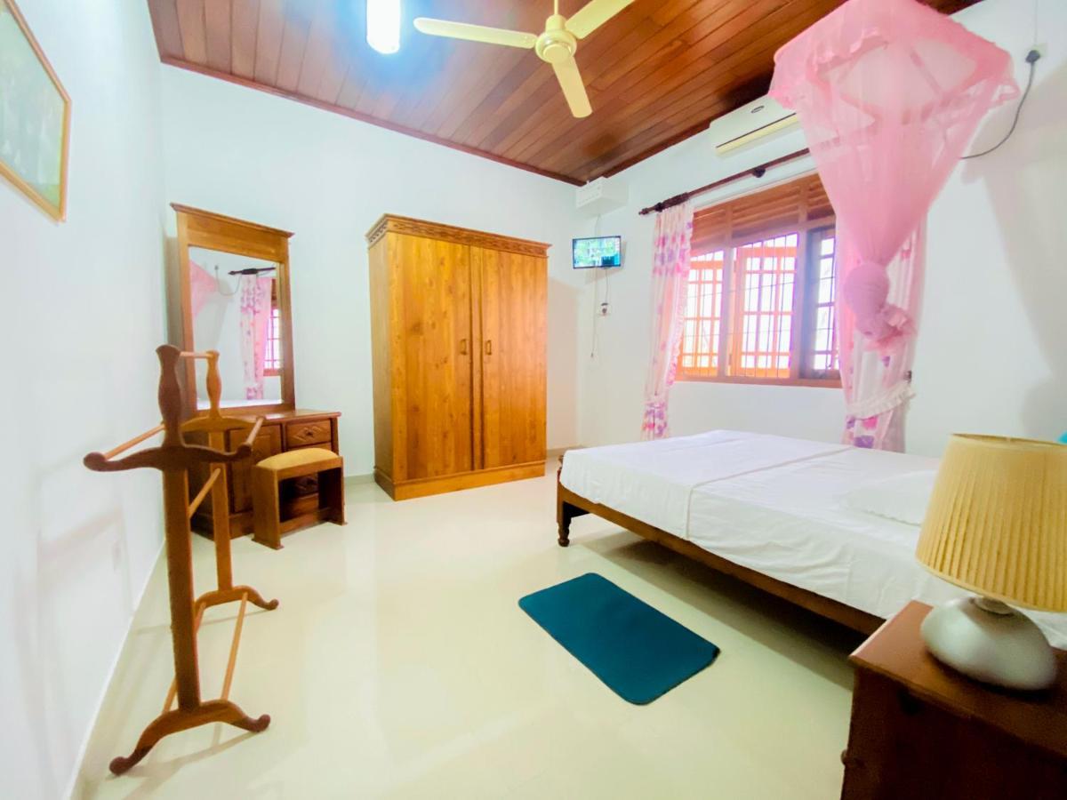 Lumbini Villa Bentota Extérieur photo