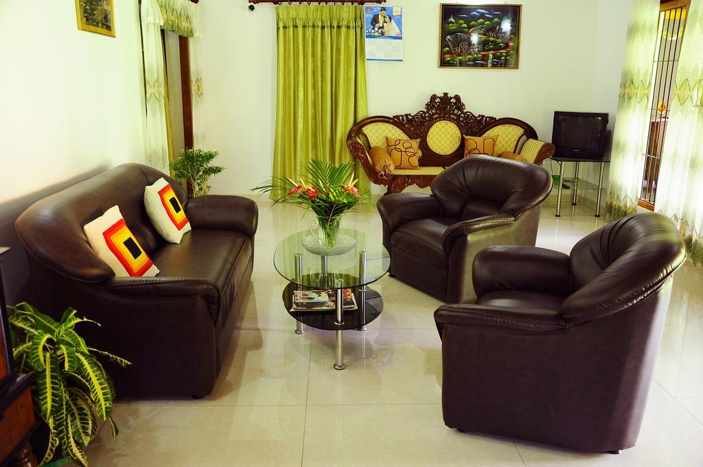 Lumbini Villa Bentota Chambre photo